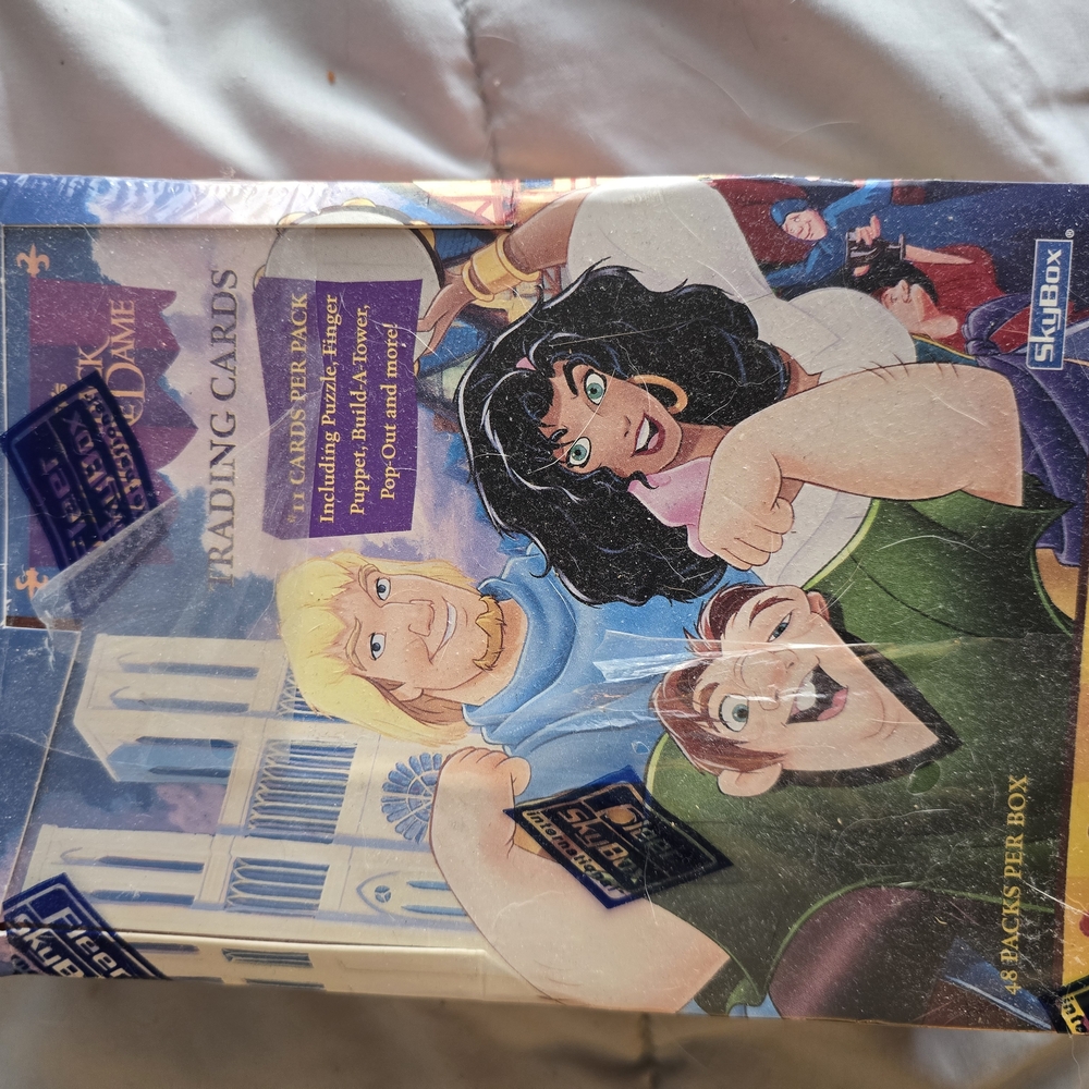 Disney Hunchback of Notre Dame Trading Cards Box
